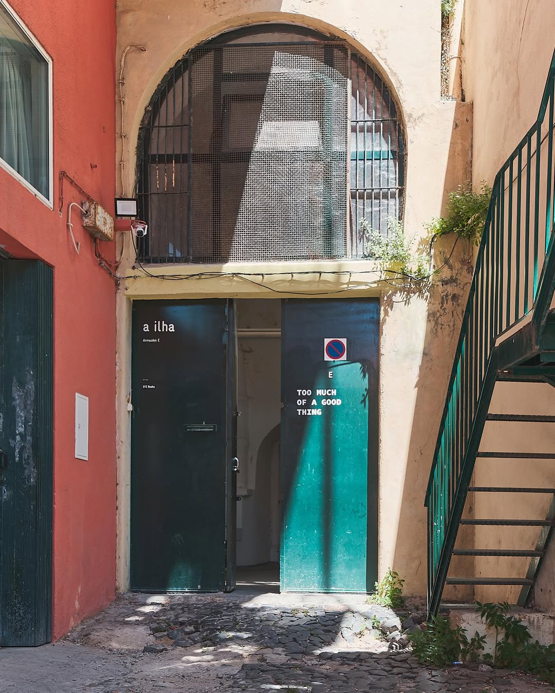 Book a Visit XYZ Prints studio entrance gate